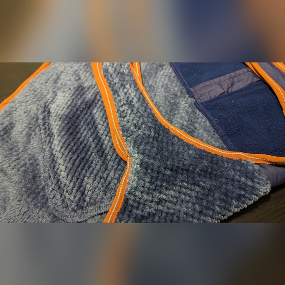 Dog sweater - Picture 3 of 5